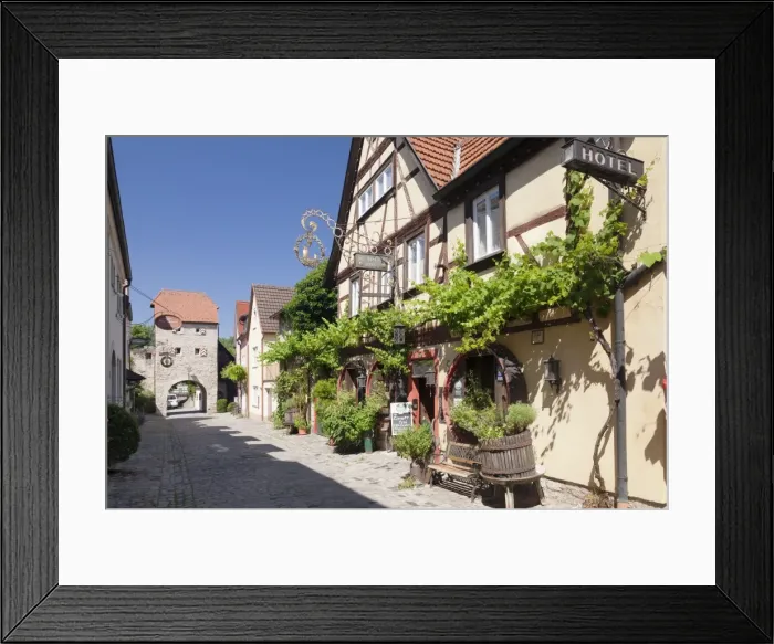 Framed Print : Restaurant in Maingasse street, Maintor Gate, Wine village of Sommerhausen, Mainfranken Framed Print : Restaurant in Maingasse street, Maintor Gate, Wine village of Sommerhausen, Mainfranken