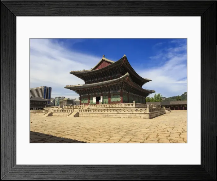 Framed Print : Imperial Throne Hall (Geunjeongjeon) with modern city skyline, Gyeongbokgung Palace Framed Print : Imperial Throne Hall (Geunjeongjeon) with modern city skyline, Gyeongbokgung Palace