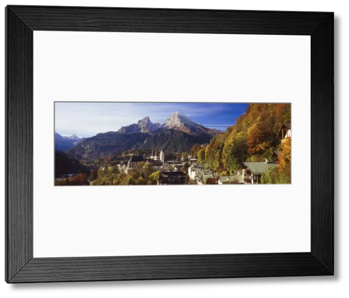 Framed Print : Overview of Berchtesgaden and the Watzmann Mountain in autumn, Berchtesgaden, Bavaria Framed Print : Overview of Berchtesgaden and the Watzmann Mountain in autumn, Berchtesgaden, Bavaria