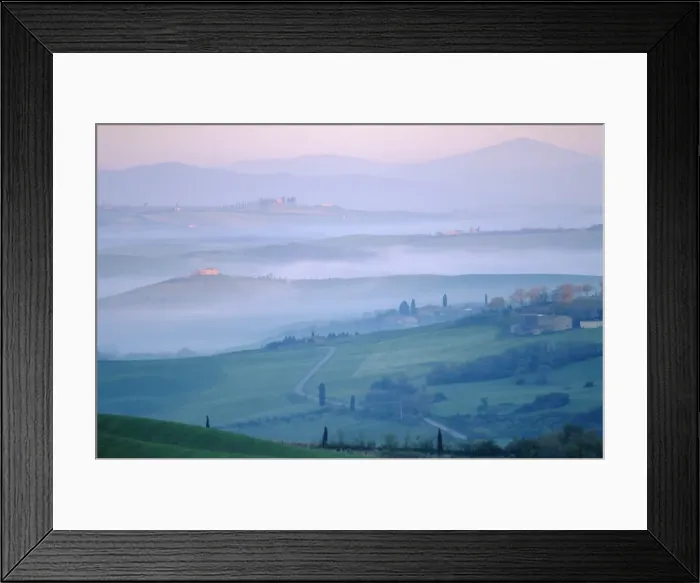 Framed Print : Early morning landscape near Pienza Framed Print : Early morning landscape near Pienza