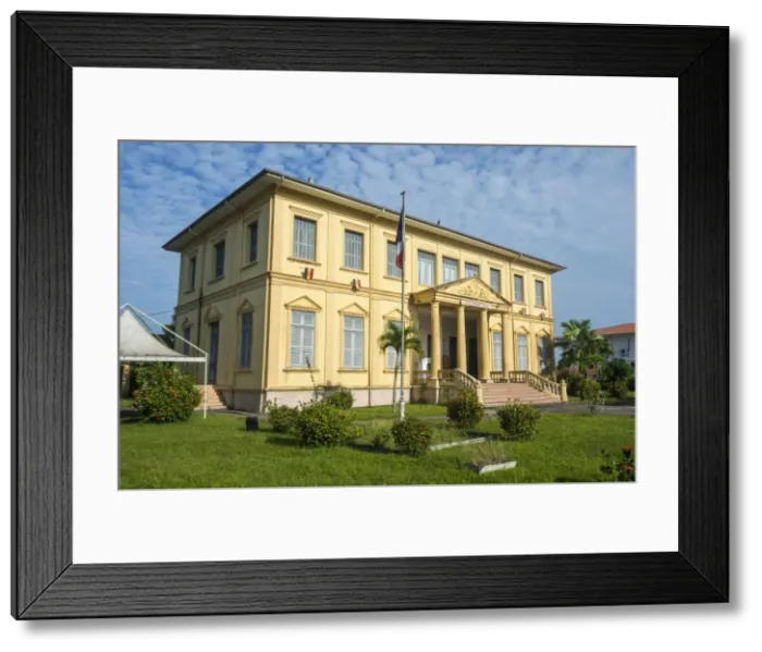 Framed Print : Old colonial buildings in Saint Laurent du Maroni, French Guiana, Department of France Framed Print : Old colonial buildings in Saint Laurent du Maroni, French Guiana, Department of France