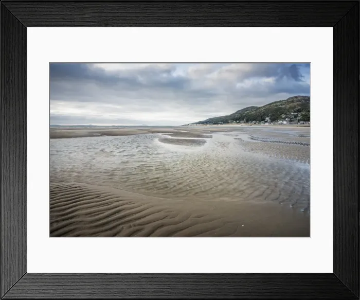 Framed Print : Barmouth Beach, Barmouth, Gwynedd, North Wales, Wales, United Kingdom, Europe Framed Print : Barmouth Beach, Barmouth, Gwynedd, North Wales, Wales, United Kingdom, Europe