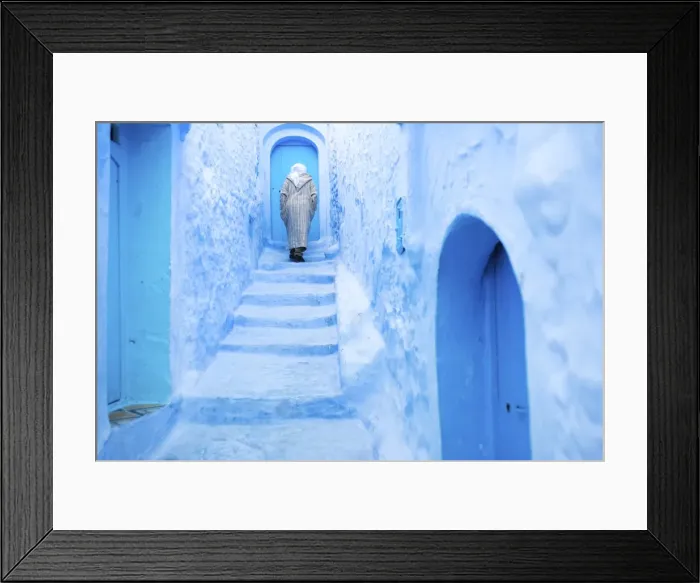 Framed Print : Local man in the blue streets of the Medina, Chefchaouen, Morocco, North Africa, Africa Framed Print : Local man in the blue streets of the Medina, Chefchaouen, Morocco, North Africa, Africa