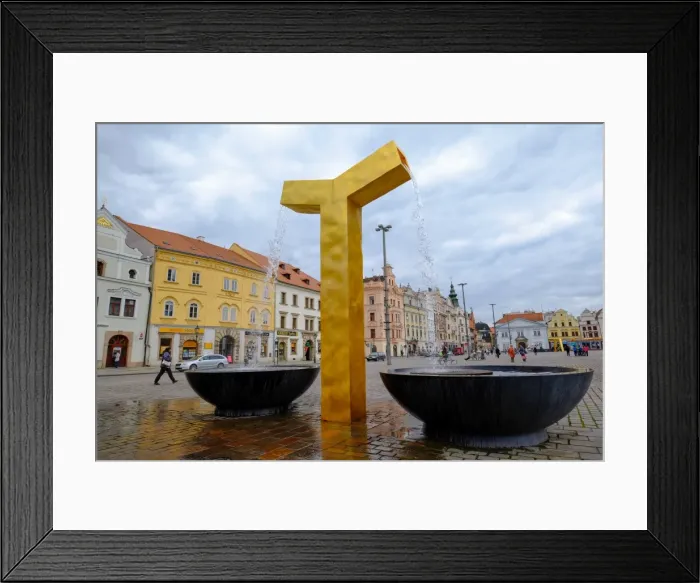 Framed Print : One of the three modern gold fountains in the Republic Square, Pilsen (Plzen), West Bohemia Framed Print : One of the three modern gold fountains in the Republic Square, Pilsen (Plzen), West Bohemia