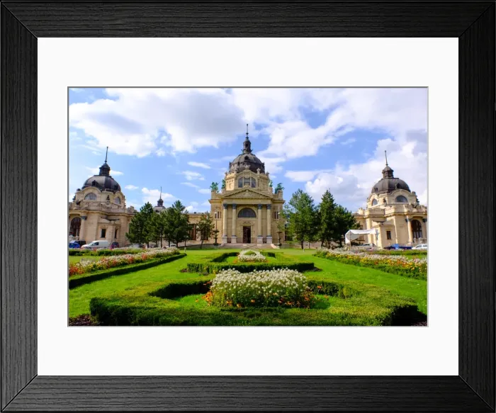 Framed Print : Szechenyi Thermal Bath, Budapest, Hungary, Europe Framed Print : Szechenyi Thermal Bath, Budapest, Hungary, Europe