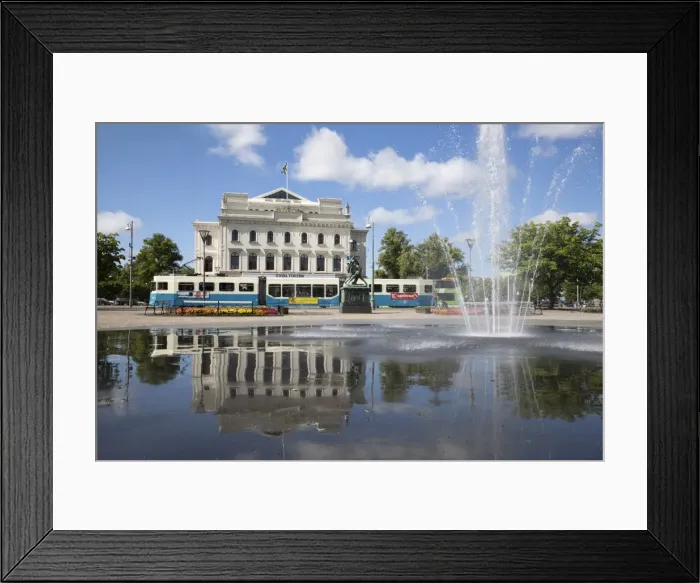 Framed Print : Stora Teatern Theatre with tram along Kungsportsavenyen, Gothenburg, West Gothland Framed Print : Stora Teatern Theatre with tram along Kungsportsavenyen, Gothenburg, West Gothland