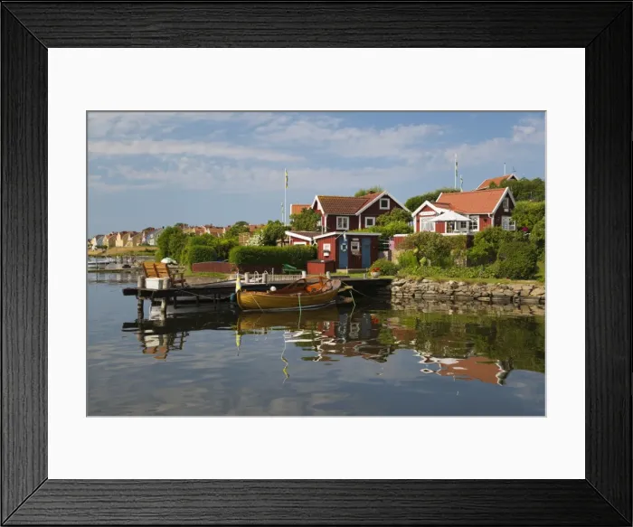 Framed Print : Swedish red summer houses in Brandaholm, Dragso Island, Karlskrona, Blekinge, South Sweden Framed Print : Swedish red summer houses in Brandaholm, Dragso Island, Karlskrona, Blekinge, South Sweden