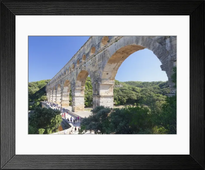 Framed Print : Pont du Gard, Roman aqueduct, UNESCO World Heritage Site, Languedoc-Roussillon, southern France Framed Print : Pont du Gard, Roman aqueduct, UNESCO World Heritage Site, Languedoc-Roussillon, southern France
