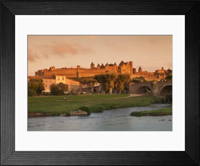 Framed Print : La Cite, medieval fortress city, bridge over River Aude, Carcassonne, UNESCO World Heritage Site Framed Print : La Cite, medieval fortress city, bridge over River Aude, Carcassonne, UNESCO World Heritage Site