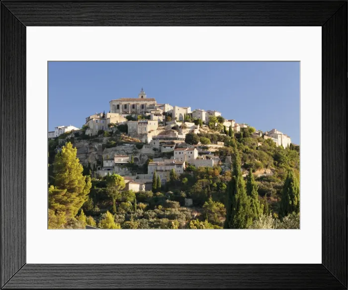 Framed Print : Hilltop village of Gordes, Provence, Provence-Alpes-Cote d Azur, Southern France Framed Print : Hilltop village of Gordes, Provence, Provence-Alpes-Cote d Azur, Southern France