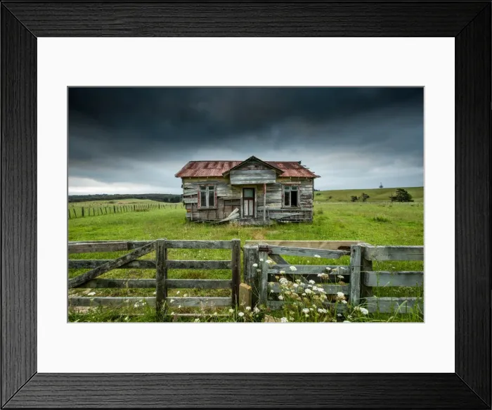 Framed Print : Derelict building in Far North, New Zealand, Pacific Framed Print : Derelict building in Far North, New Zealand, Pacific