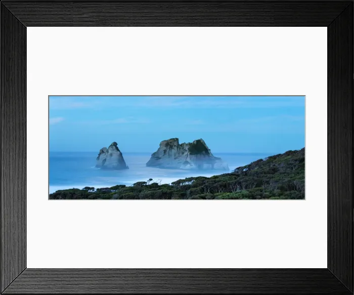 Framed Print : Night at Wharariki Beach on west coast of South Island, Nelson, South Island, New Zealand Framed Print : Night at Wharariki Beach on west coast of South Island, Nelson, South Island, New Zealand