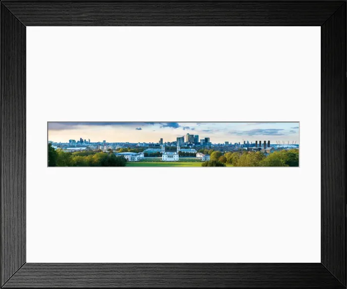 Framed Print : View of Canary Wharf from Greenwich Observatory, Greenwich, London, England, United Kingdom