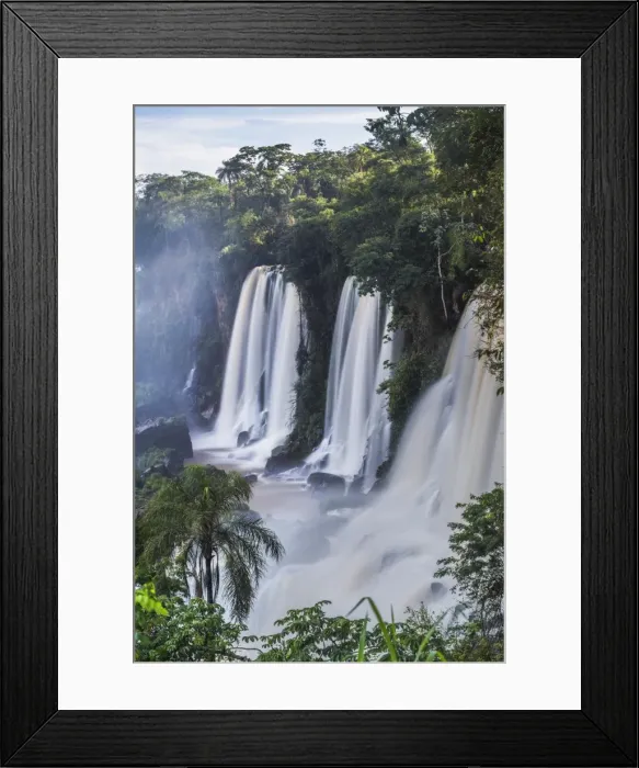 Framed Print : Iguazu Falls (Iguassu Falls) (Cataratas del Iguazu), UNESCO World Heritage Site, Misiones Province Framed Print : Iguazu Falls (Iguassu Falls) (Cataratas del Iguazu), UNESCO World Heritage Site, Misiones Province