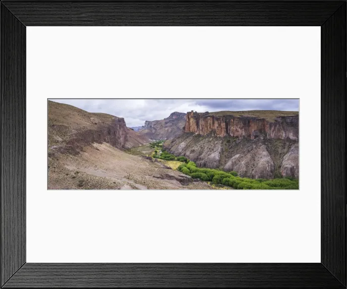 Framed Print : Gorge at Cueva de las Manos (Cave of Hands), Santa Cruz Province, Patagonia, Argentina Framed Print : Gorge at Cueva de las Manos (Cave of Hands), Santa Cruz Province, Patagonia, Argentina