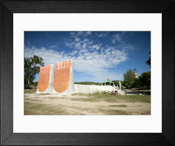 Framed Print : Feet of the Reclining Buddha, built in 1991, 101 metres long, Monywa Township, Sagaing Division Framed Print : Feet of the Reclining Buddha, built in 1991, 101 metres long, Monywa Township, Sagaing Division