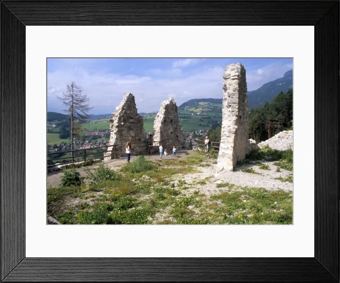 Framed Print : Visitors at Salegg (Salego) ruins and Siusi village Framed Print : Visitors at Salegg (Salego) ruins and Siusi village