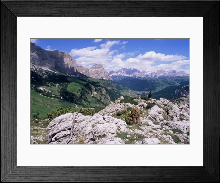 Framed Print : Valley east of Gardena Pass Framed Print : Valley east of Gardena Pass