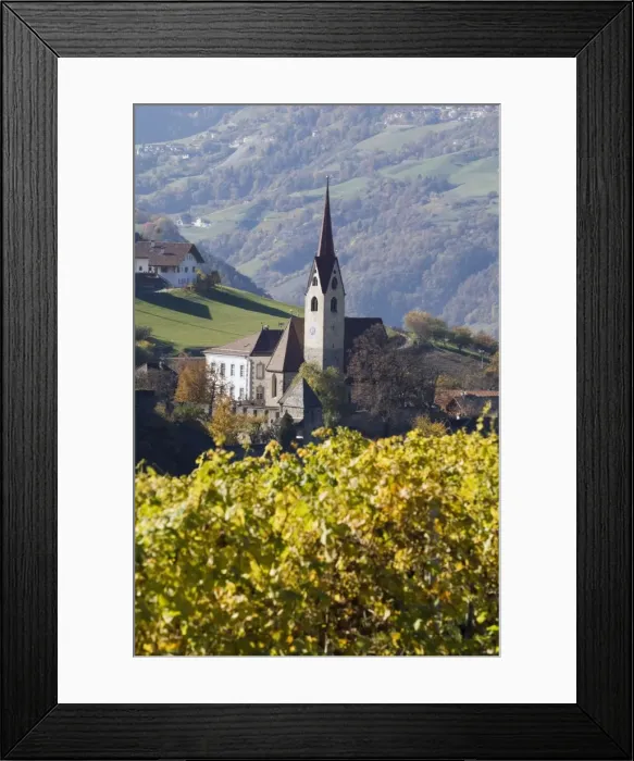 Framed Print : Gudon, Val di Funes Framed Print : Gudon, Val di Funes
