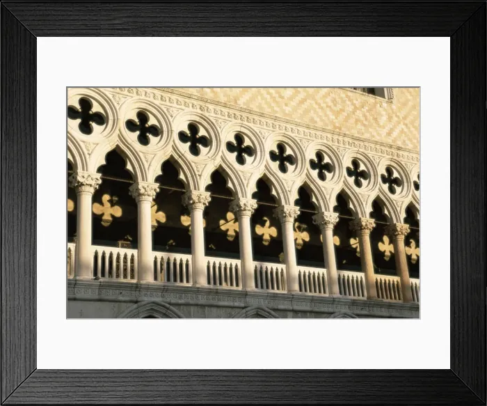 Framed Print : Architectural detail of the Palazzo Ducale (Doges palace) Framed Print : Architectural detail of the Palazzo Ducale (Doges palace)