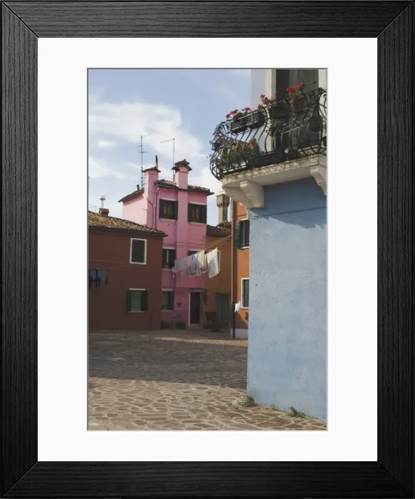 Framed Print : Back lane with washing line and balcony Framed Print : Back lane with washing line and balcony