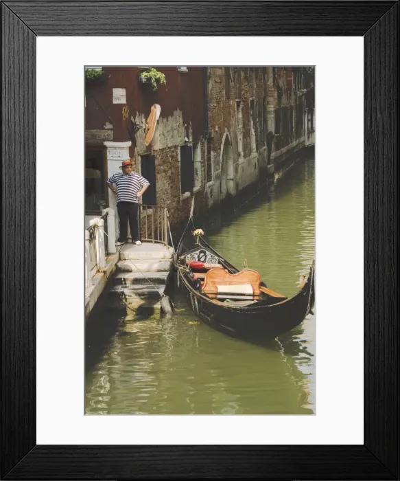 Framed Print : Gondolier and gondola for hire on canal Framed Print : Gondolier and gondola for hire on canal