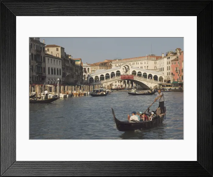 Framed Print : Gondolas on the Grand Canal at the Rialto Bridge Framed Print : Gondolas on the Grand Canal at the Rialto Bridge