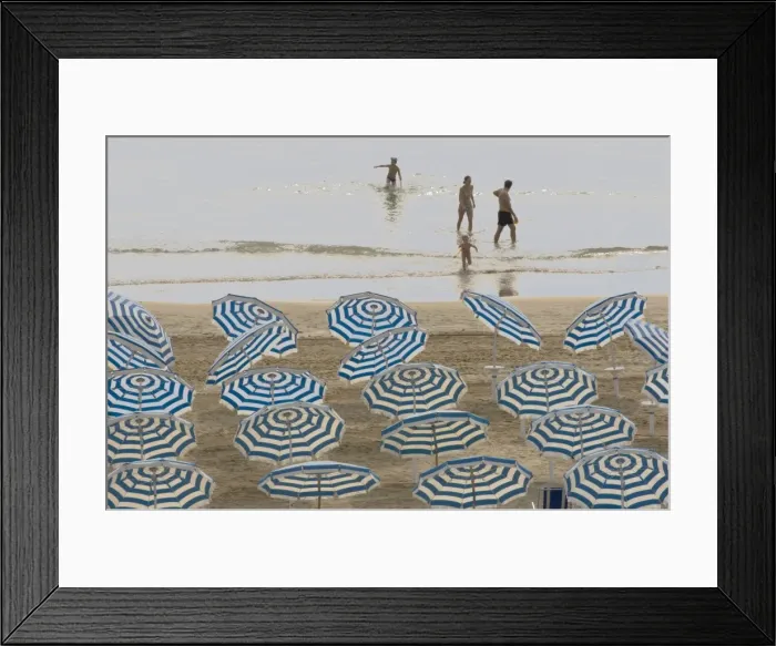 Framed Print : Umbrellas on the beach Framed Print : Umbrellas on the beach