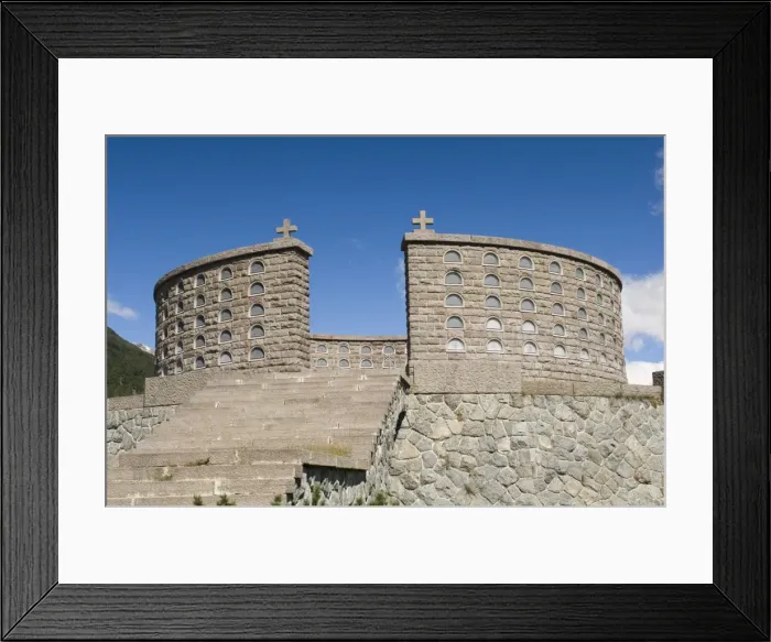 Framed Print : WW2 Memorial to Italian dead