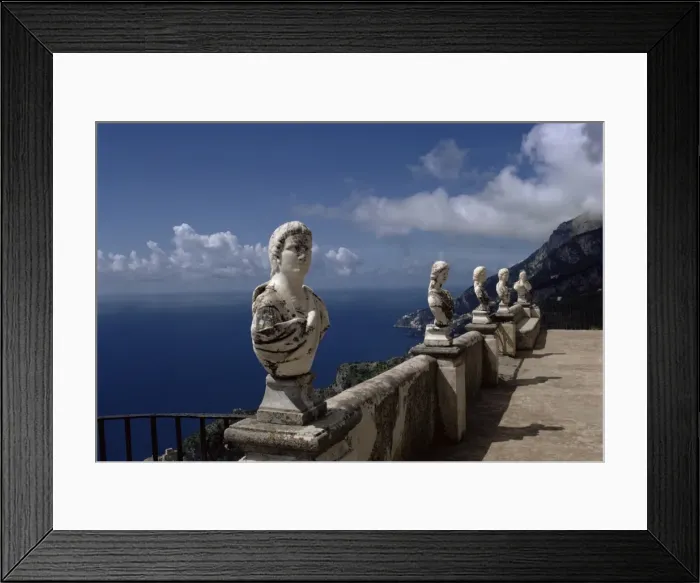 Framed Print : Sculpture, Villa Cimbrone Framed Print : Sculpture, Villa Cimbrone