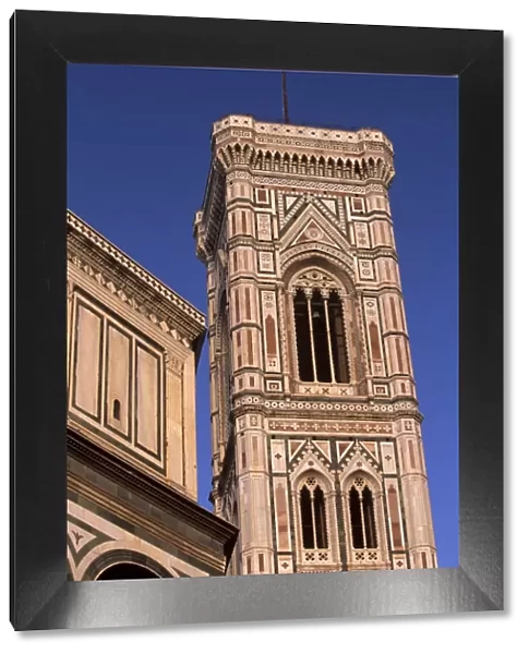 Facade of polychrome marble of Giottos campanile