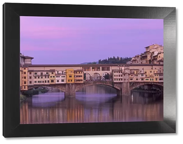 Ponte Vecchio (Old Bridge) over River Arno