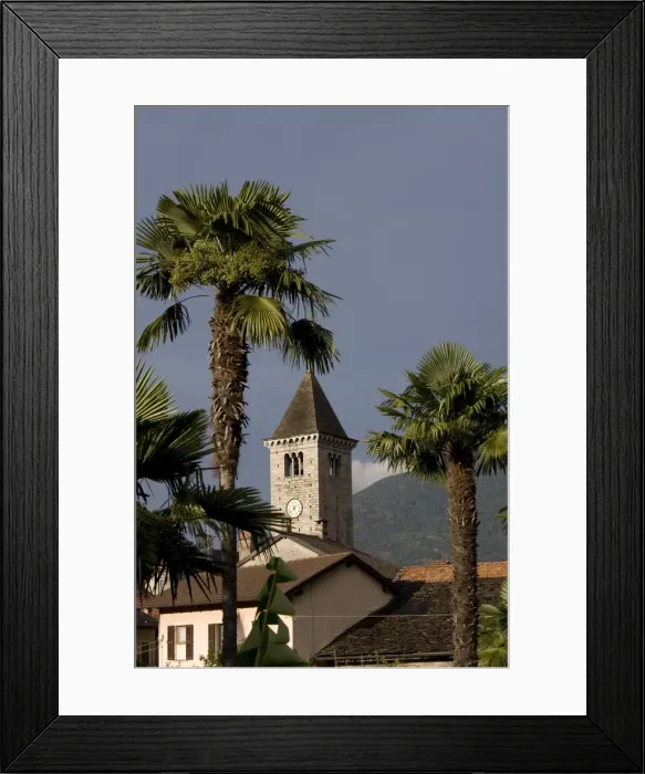 Framed Print : Moltrasio, Lake Como Framed Print : Moltrasio, Lake Como