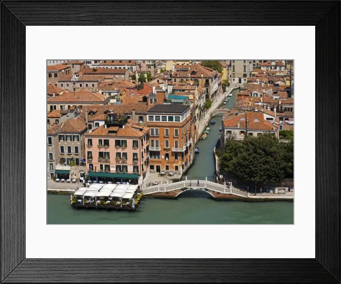 Framed Print : Canale della Giudecca Framed Print : Canale della Giudecca