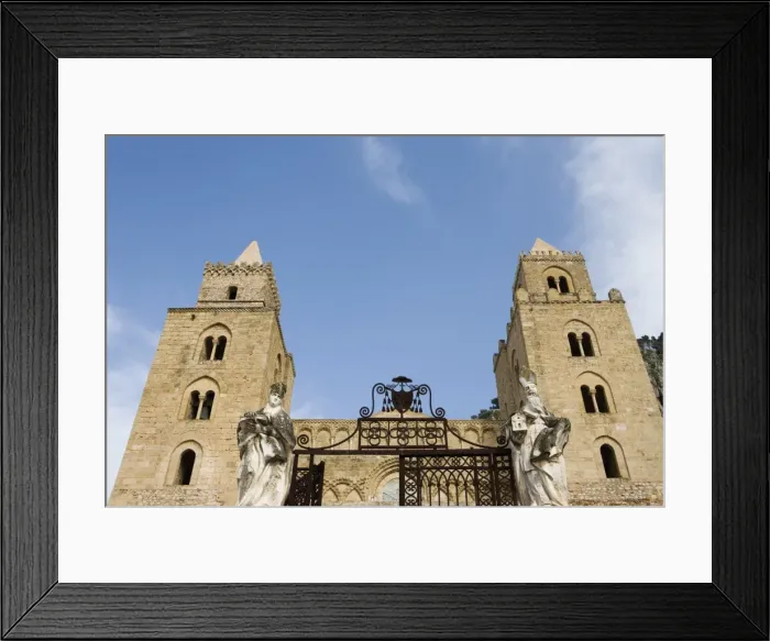 Framed Print : Cathedral, Piazza Duomo Framed Print : Cathedral, Piazza Duomo