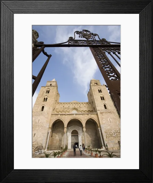 Framed Print : Cathedral, Piazza Duomo Framed Print : Cathedral, Piazza Duomo