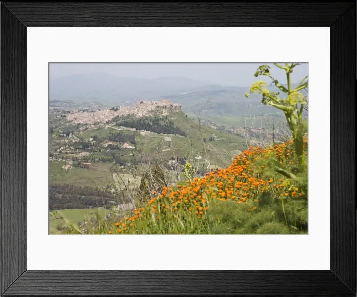 Framed Print : The hilltown of Calascibetta viewed from Enna Framed Print : The hilltown of Calascibetta viewed from Enna