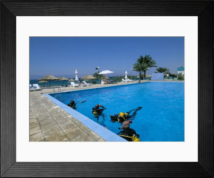 Framed Print : Divers practising in pool at Royal Diving Center Framed Print : Divers practising in pool at Royal Diving Center