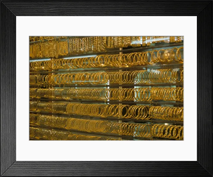 Framed Print : Shop window Framed Print : Shop window