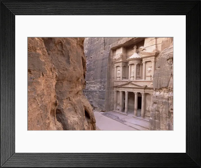Framed Print : The Treasury (El Khazneh) Framed Print : The Treasury (El Khazneh)