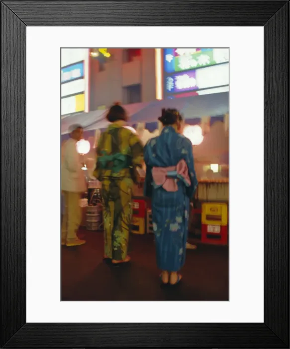 Framed Print : Japanese kimonos (defocussed) Framed Print : Japanese kimonos (defocussed)