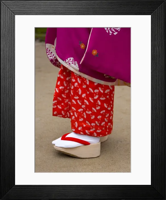 Framed Print : Woman wearing traditional Japanese kimono and okobo Framed Print : Woman wearing traditional Japanese kimono and okobo