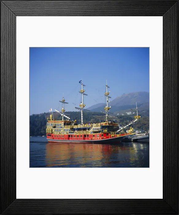 Framed Print : Lake Ashinoko
