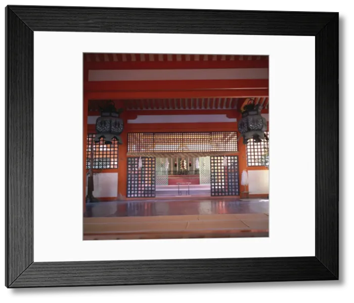 Framed Print : Interior of Itsukushima-jinja Shrine Framed Print : Interior of Itsukushima-jinja Shrine