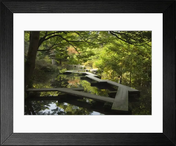 Framed Print : Pond and walkway in Oyama jinja shrine Framed Print : Pond and walkway in Oyama jinja shrine