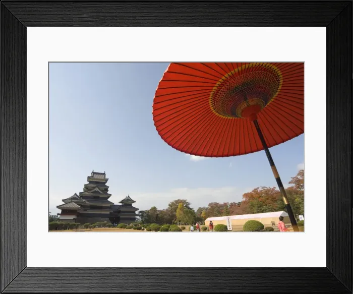 Framed Print : Matsumoto Castle under red parasol Framed Print : Matsumoto Castle under red parasol