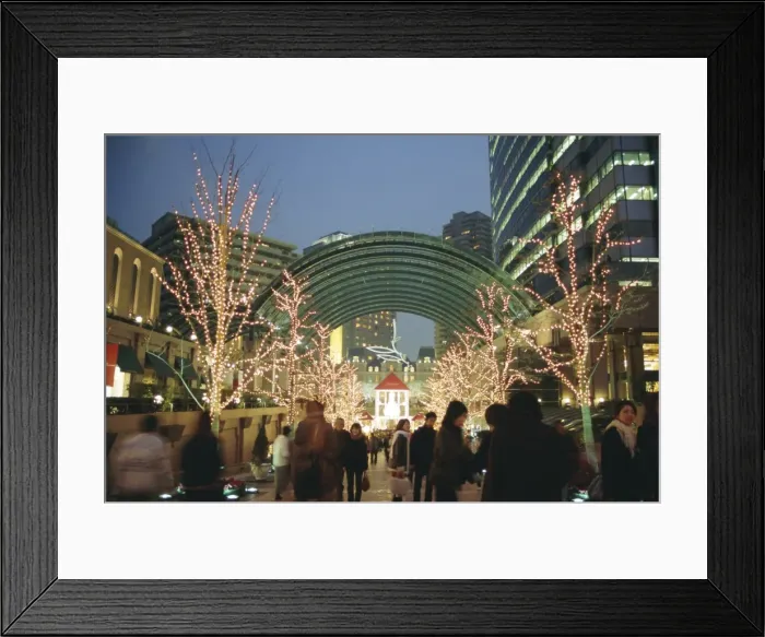 Framed Print : Christmas illuminations