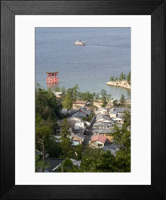 Framed Print : Torii Shrine Gate in the sea Framed Print : Torii Shrine Gate in the sea