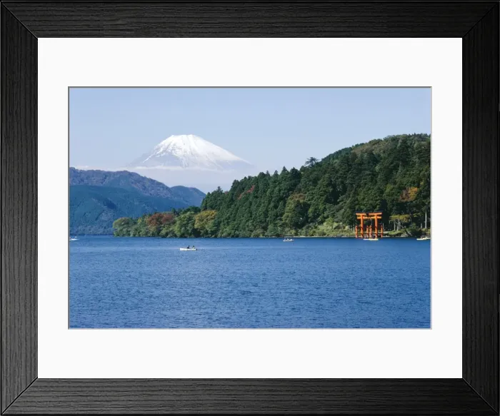 Framed Print : Lake Ashino-ko, Mt Framed Print : Lake Ashino-ko, Mt