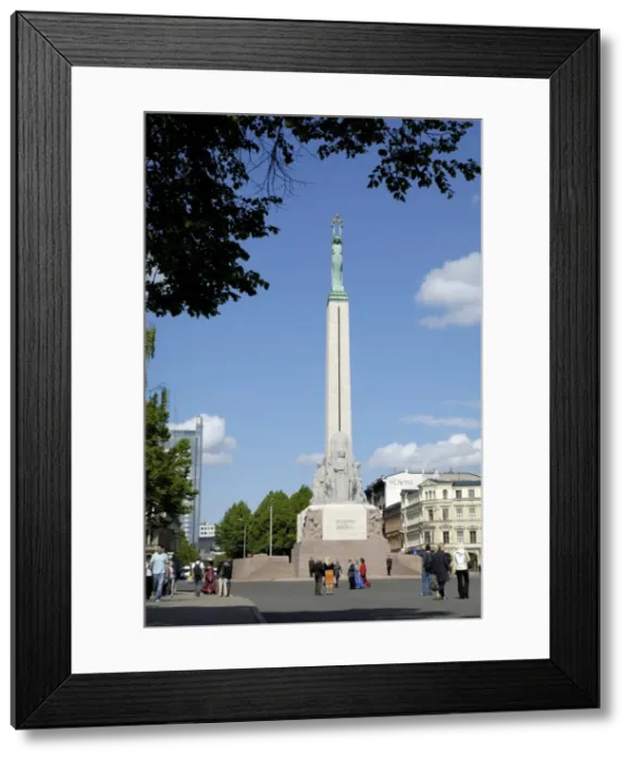 Framed Print : Freedom Monument Framed Print : Freedom Monument